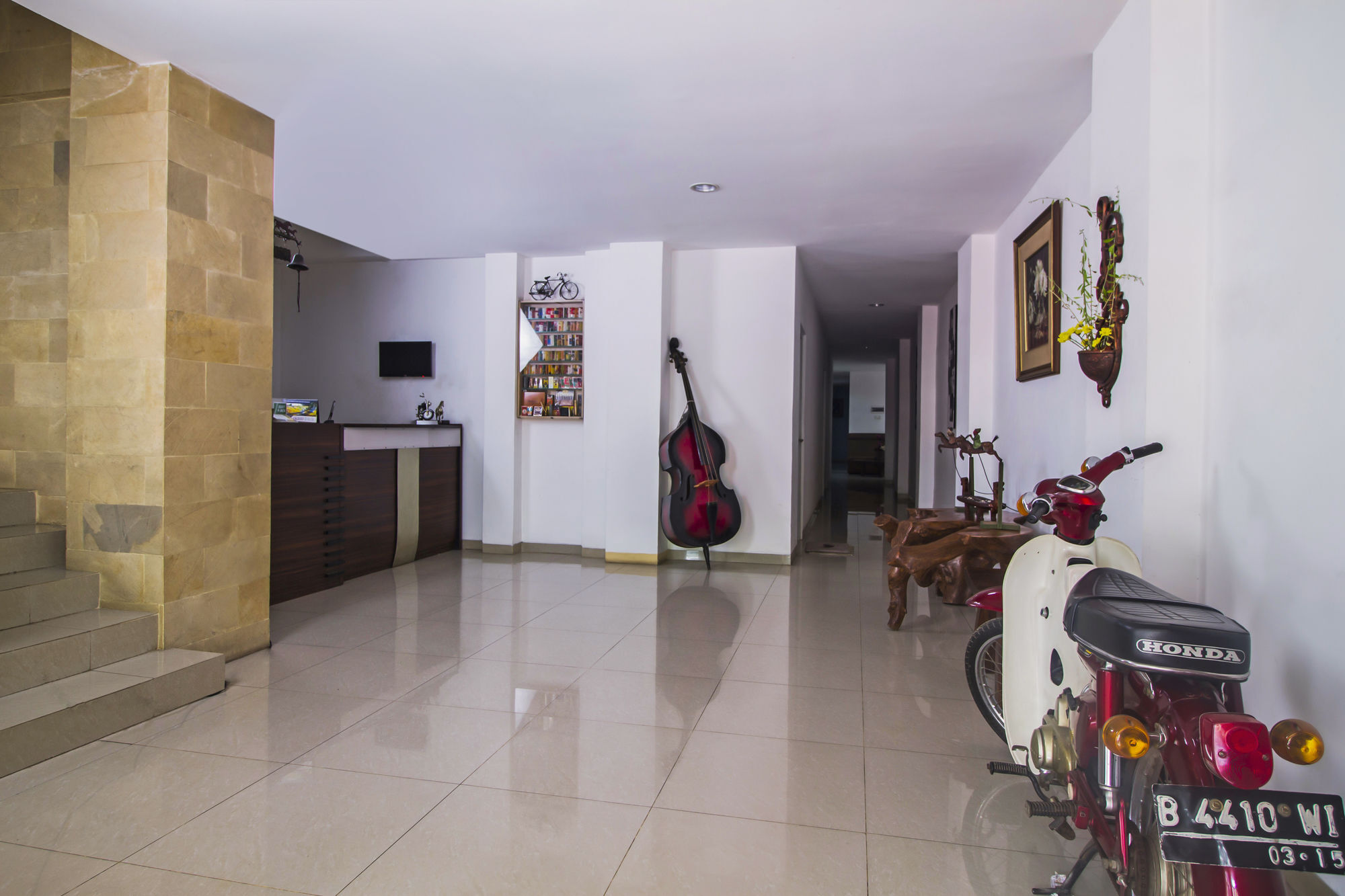 Reddoorz Near Cilandak Town Square Hotel Jakarta Exterior photo